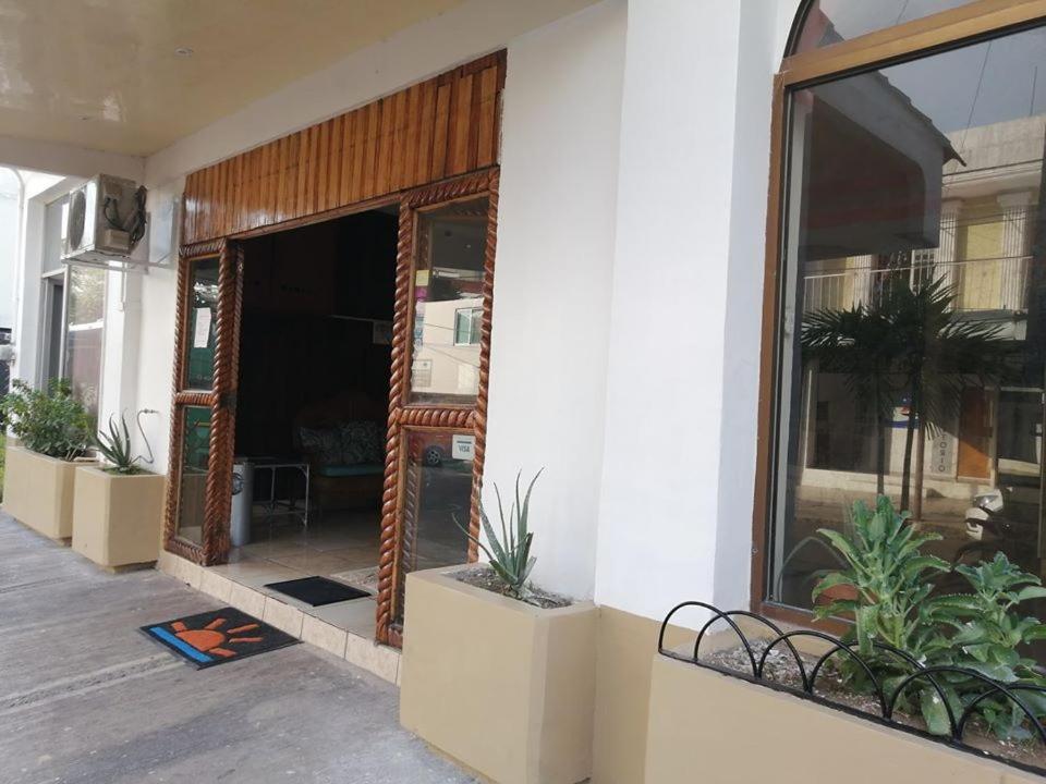 Hotel Sol Del Pacifico Lázaro Cárdenas 外观 照片