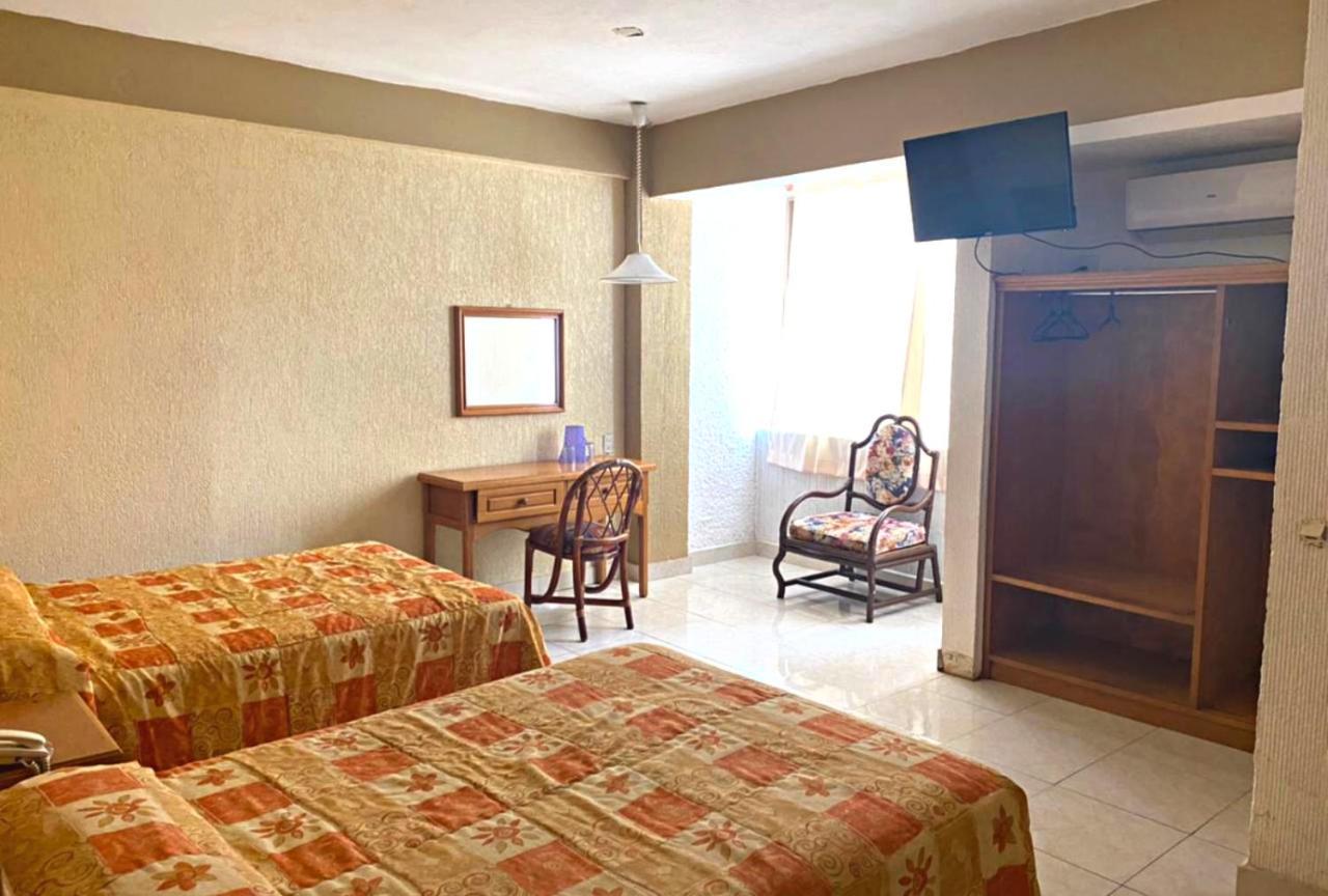 Hotel Sol Del Pacifico Lázaro Cárdenas 外观 照片